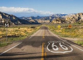 La Route 66 compie 100 anni, il mito americano che ha inventato il viaggio on the road