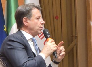 M5S, ecco ‘Una nuova primavera’. Conte presenta il suo manifesto: “Ci sono premesse per vincere elezioni”