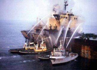 Moby Prince,l’appello dei familiari delle vittime: “Chi sa parli, ultimo miglio per la verità”