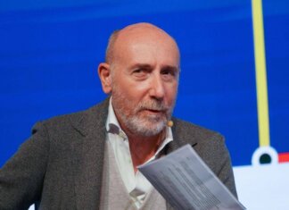 Morto Roberto Arditti, il giornalista aveva 60 anni