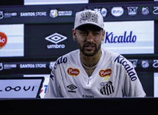 Neymar nella bufera in Brasile, frase sessista contro l’arbitro