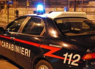 Otranto, scoperta una casa-pollaio: 23 persone ammassate in un immobile abusivo