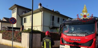 Tre intossicati nell’incendio di un appartamento a Terranuova Bracciolini