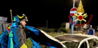 Scontro fra auto in via Valdera Sud: feriti e macchine distrutte