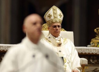 Papa Leone XIV alla sua prima veglia di Pasqua: “Non lasciamoci paralizzare dalle guerre”