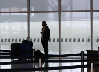 Pilota segnala impatto con drone in avvicinamento all’aeroporto Jfk di New York, scatta indagine