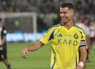 Polemiche in Arabia: arbitro ‘regala’ rigore a Ronaldo e lui avvicina 1000 gol