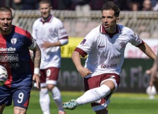 Sabato in chiaroscuro per le toscane: l’Arezzo impatta a San Benedetto, la Pianese cade in casa Samb Arezzo