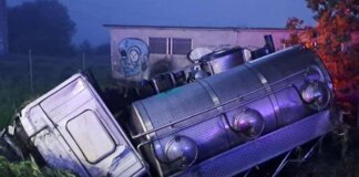 Scontro tra autocarro e macchina nel Modenese: 3 morti