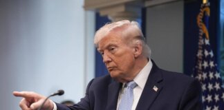 Trump: “Iran ha 3 giorni per evitare disastro petrolifero”. Teheran parla con Putin