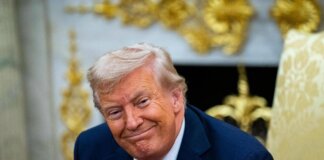 Trump: “Sì a tregua di 2 settimane se Iran riapre Stretto di Hormuz”