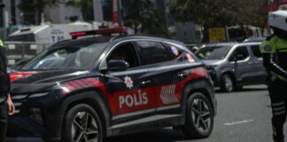 Turchia, studente apre il fuoco nella sua scuola poi si toglie la vita: 16 feriti