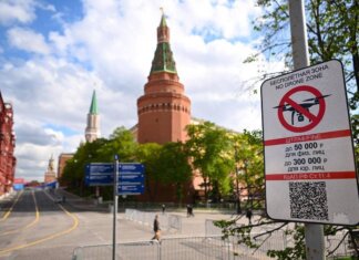 Ucraina, Cremlino: “Colloqui di pace fermi perché Usa hanno altre priorità”