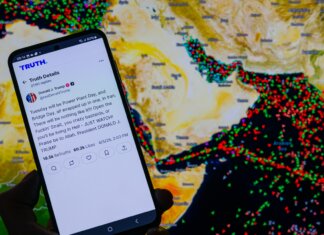 Usa-Iran, negoziati falliti: Trump ordina il blocco navale, Stretto di Hormuz di nuovo chiuso