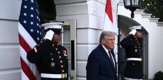 Usa-Iran, nuovi negoziati in vista. Trump: “Presto novità”. Europa prepara piano per Hormuz