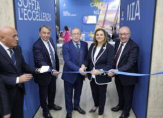 Vinitaly 2026, vini campani ‘a gonfie vele’: grande successo della Regione Campania