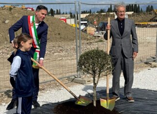 Conti e Corrado danno il via alla nuova casa del Pisa: “Un investimento storico che arricchisce la città” Michele Conti & Giuseppe Corrado