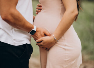 Toscana, fecondazione assistita gratuita: la Regione stanzia 350mila euro Fertilità assistita Regione Toscana Giani