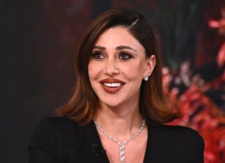 Belen, il messaggio sui social: “Bisogna affrontare il dolore, non nasconderlo”