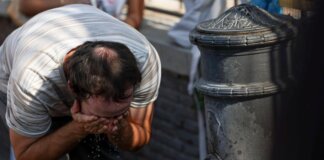 Firenze nella morsa dell’afa: bollino rosso e temperature alte anche di notte