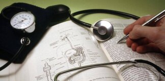 Un milione di toscani over 65, l’Ordine dei Medici: “Fondamentale la medicina di prossimità”