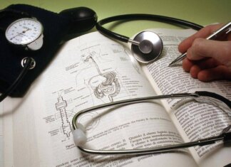Un milione di toscani over 65, l’Ordine dei Medici: “Fondamentale la medicina di prossimità”
