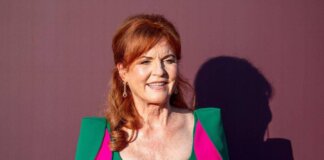 Sarah Ferguson, dopo l’annuncio della gravidanza di Eugenie: “Deve farsi da parte”