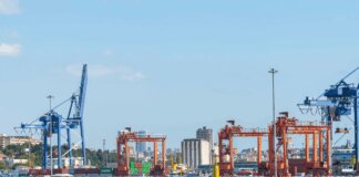 Trump alza i dazi, mentre Bruxelles guarda al Mercosur