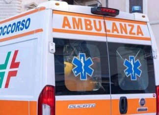 Uccide la moglie malata e si toglie la vita: tragedia familiare a Bologna
