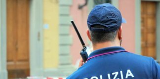 Mancata registrazione al portale o tardiva comunicazione degli ospiti in alberghi e alloggi: cinque denunce in Valdera polizia firenze