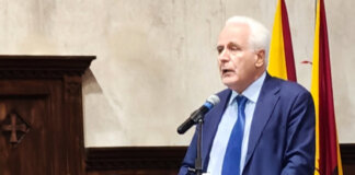 Giani ad Aulla: “Il Cpr porta degrado. Mi opporrò con tutti i mezzi possibili a una scelta così nefasta” Giani ad Aulla: "Il Cpr porta degrado. Mi opporrò con tutti i mezzi possibili a una scelta così nefasta"