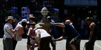 Caldo record, 21 città in bollino rosso oggi: da domani arriva la tregua