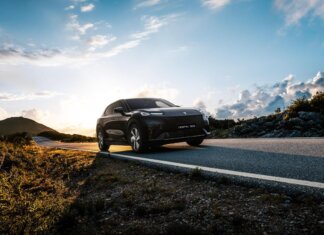 Changan amplia la gamma in Italia con la Deepal S05 Ultra Hybrid