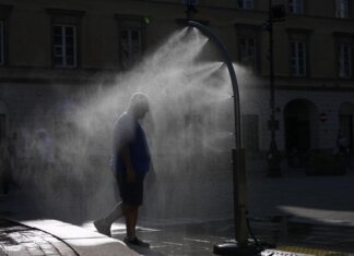 Europa nella morsa del caldo, in Francia circa mille morti in più rispetto alla norma. In Germania la notte più calda di sempre