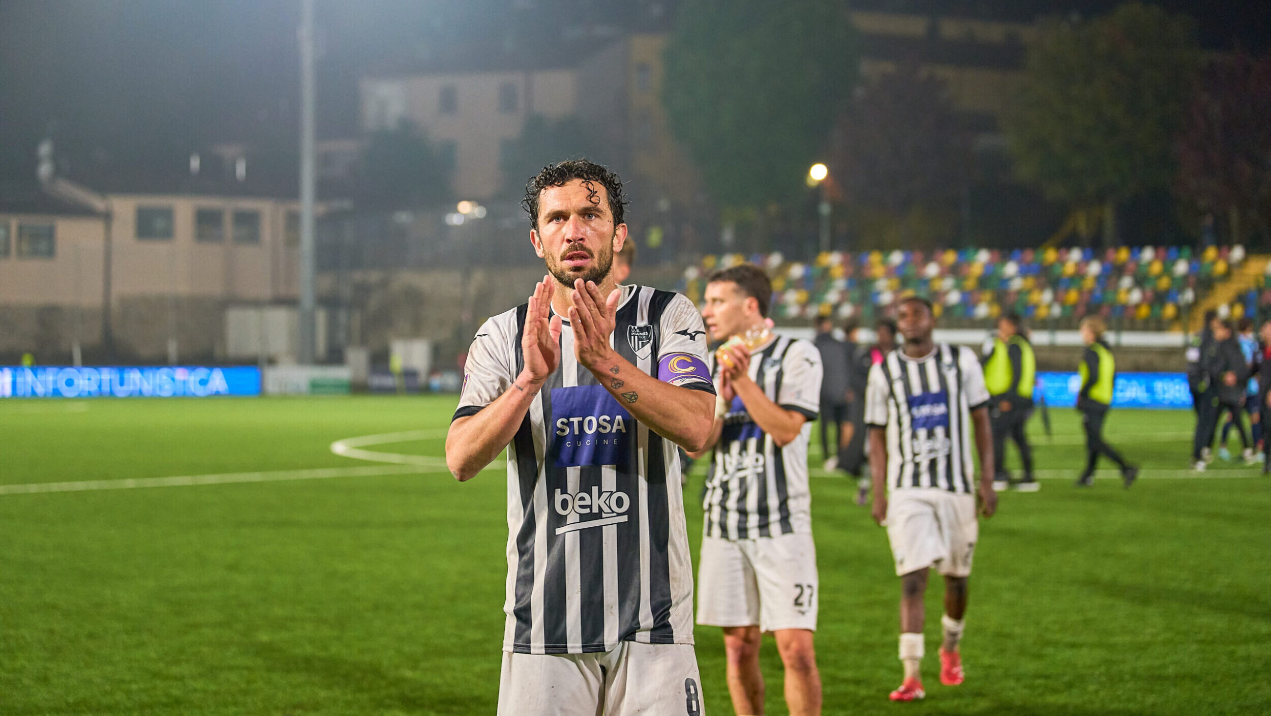 la pianese saluta il suo capitano luca simeoni lascia il club dopo oltre 300 presenze da Corrieretoscano.it la pianese saluta il suo capitano luca simeoni lascia il club dopo oltre 300 presenze