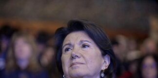 Marito della ministra Roccella disperso nel lago di Vico, in corso le ricerche