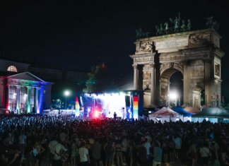 Milano Pride, oggi la parata alle 17: i consigli contro il caldo record