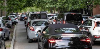 Mini riforma del bollo auto, niente tagli ma dal 2028 cambiano le tempistiche: la novità