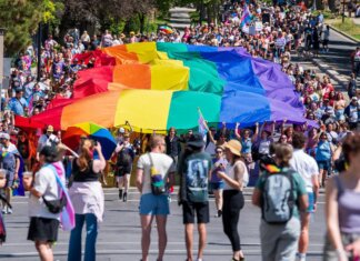 Mondiali, Iran-Egitto a Seattle nel giorno del Pride: sì a bandiere arcobaleno