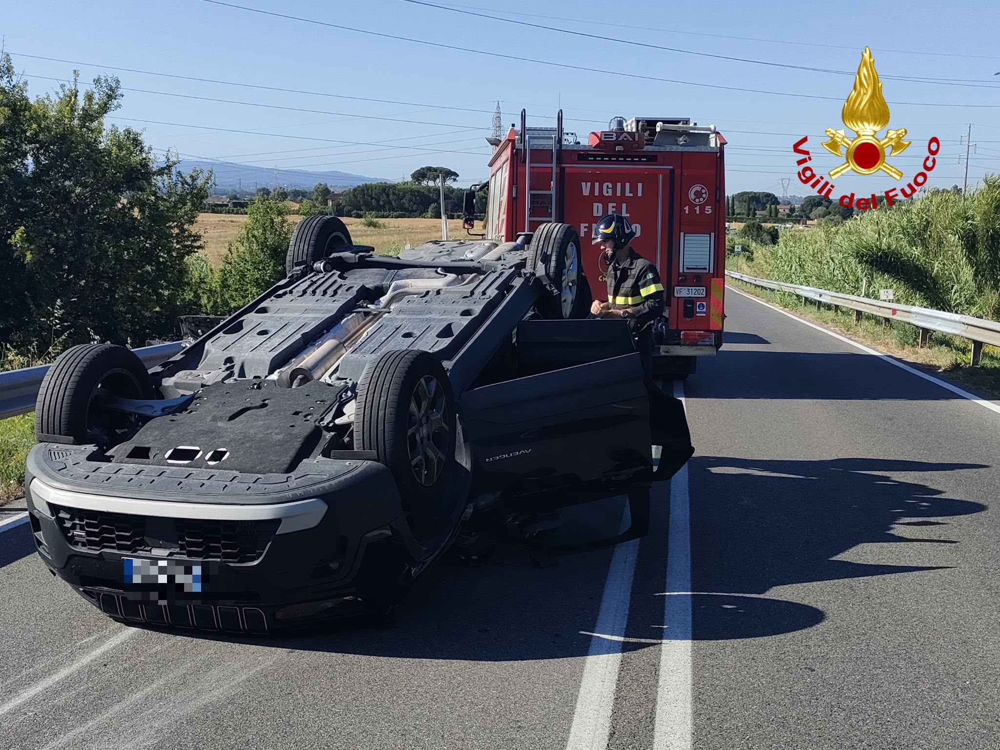 scontro fra tre auto una si ribalta paura a cascina da Corrieretoscano.it scontro fra tre auto una si ribalta paura a cascina
