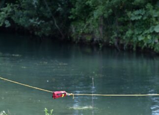 Rieti, ragazzo di 15 anni si tuffa nel fiume Velino e annega: recuperato il corpo
