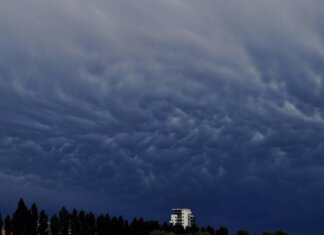 Temporali e calo termico, il meteorologo avverte: “Solo breve tregua dall’afa”