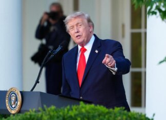 Trump avverte l’Europa: “Dazi del 100% per chi impone digital tax alle aziende Usa”