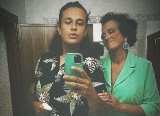 Uccide moglie e figlio a fucilate, il post del ragazzo: “Per mio padre meglio morto che gay”