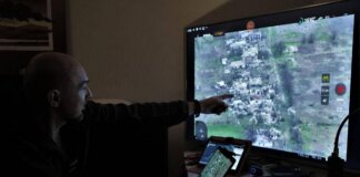 Ucraina, maxi attacco contro la Russia: colpita raffineria. Sindaco Mosca: “Vogliono sabotare elezioni”