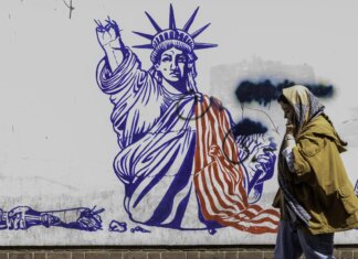Usa-Iran, il giallo del vertice a Doha: Trump conferma, Teheran smentisce