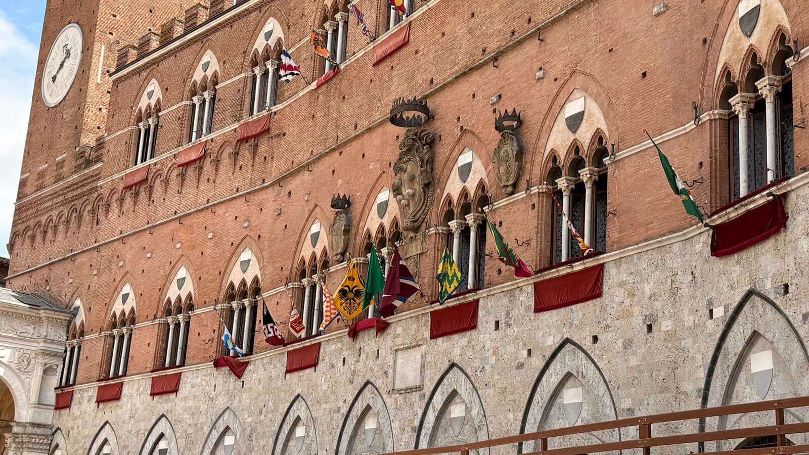maltempo improvviso nella notte rinviato il palio di siena in programma oggi da Corrieretoscano.it maltempo improvviso nella notte rinviato il palio di siena in programma oggi