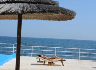 Al mare in gravidanza? Esperti: “Non è da evitare, l’importante è sapere cosa fare”.