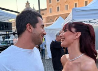 Andrea Delogu, il suo cuore batte per Alessandro Marziali: primo selfie di coppia