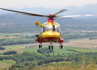 Scontro fra due auto a Pomarance: in elisoccorso a Siena un uomo e la figlia quindicenne